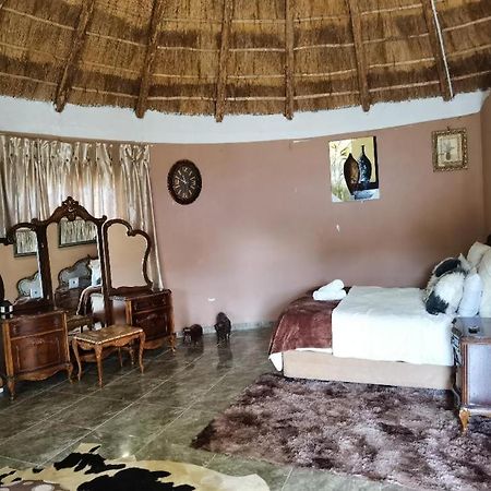 ManguziThe Round House公寓 外观 照片