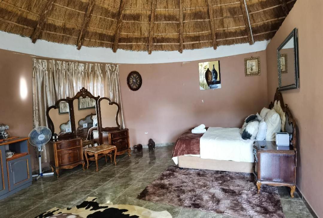 ManguziThe Round House公寓 外观 照片
